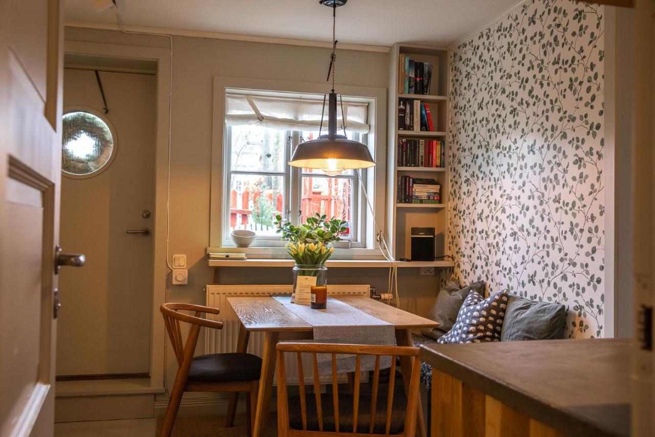 Vaxholms Bed & Breakfast Bagian luar foto